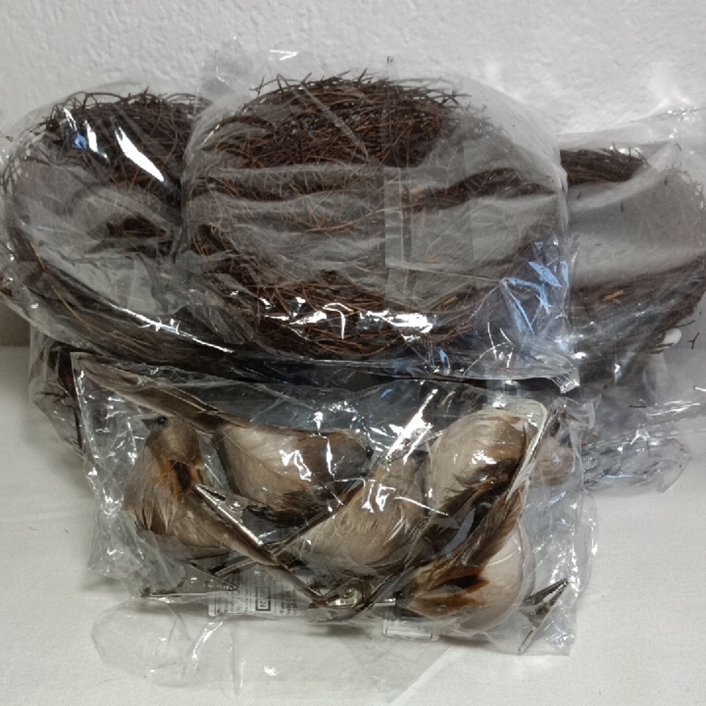Decorative Bird Nests with Birds, 5 Nests And 5 Birds